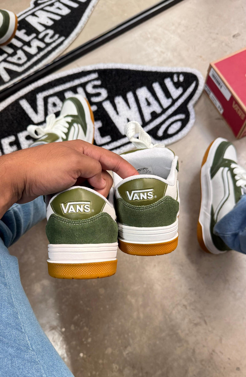 TÊNIS VANS HYLANE  BRANCO E VERDE