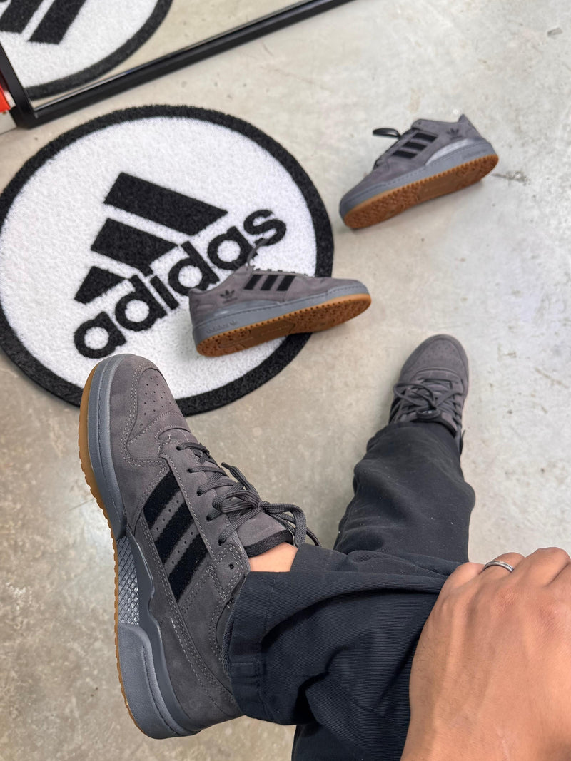 TÊNIS ADIDAS FÓRUM PRETO