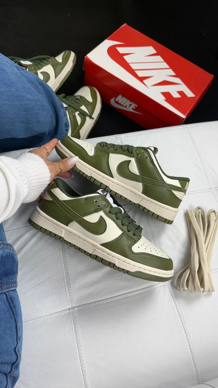 DUNK LINHA LUXO MUSGO