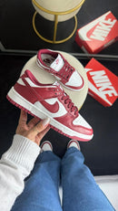 DUNK LINHA LUXO BÔRDO