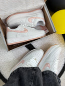 TÊNIS AIR FORCE LINHA LUXO BRANCO E ROSA