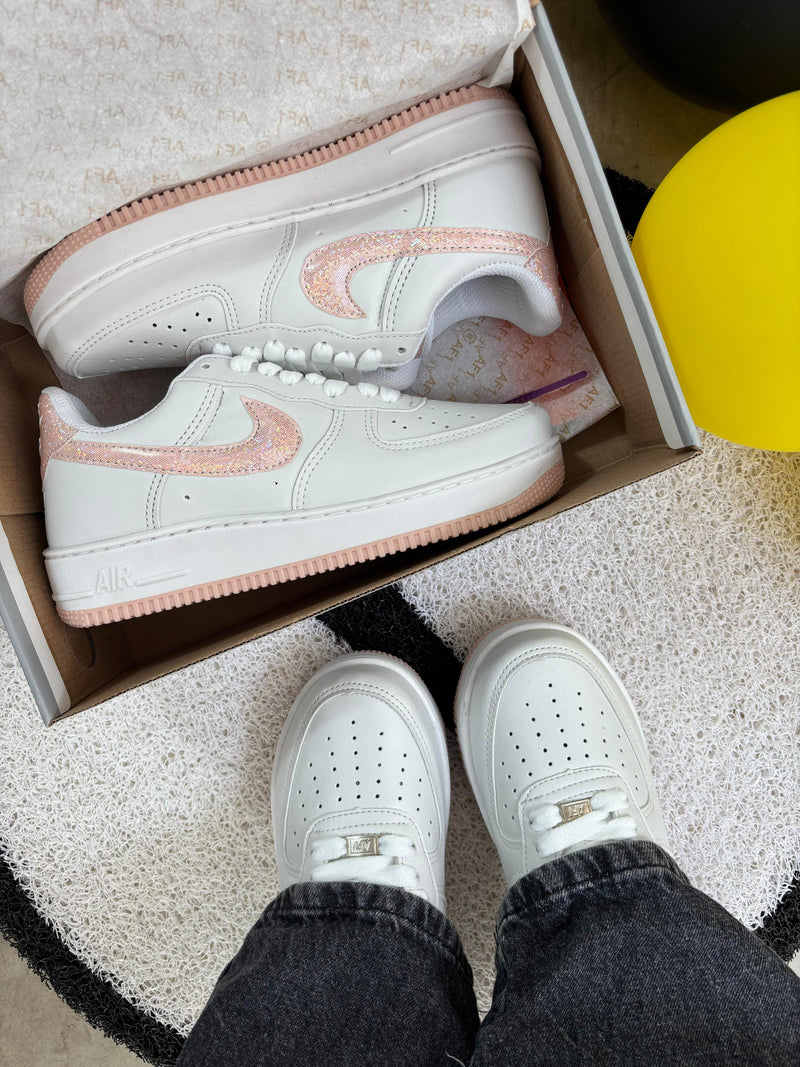 TÊNIS AIR FORCE LINHA LUXO BRANCO E ROSA